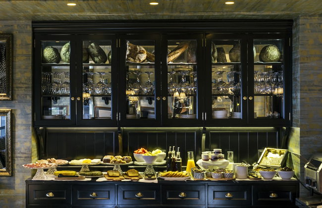 Casa Verbena Madrid, Outset Collection by Hilton - Photo 49