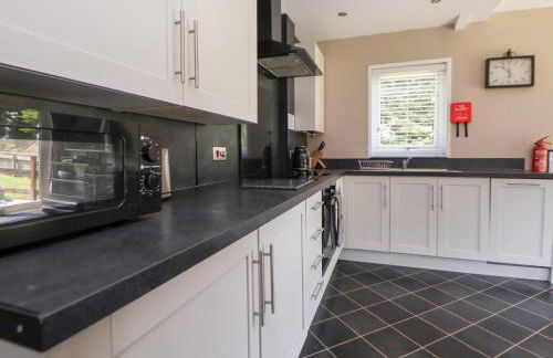 The Fallows - Photo 6