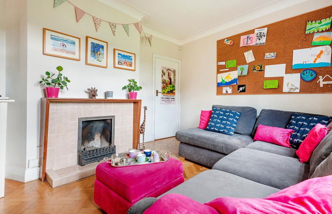 Majestic Home With Beautiful Garden in North West London by Underthedoormat - Foto 6