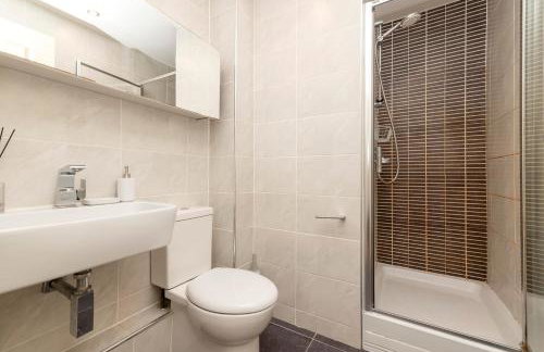 Edinburgh Charming 2-Bedroom Apartment - Ground Floor - Foto 22