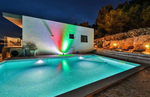 Villa Regina with heated pool and sea view - Photo 22