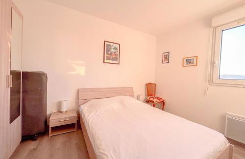 Appartement F2 à Fréjus avec terrasse et parking - Foto 3