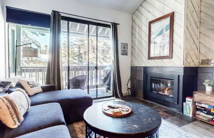 Chic 1 BDR Loft with Hot Tub Near Canyon Lodge - Foto 12