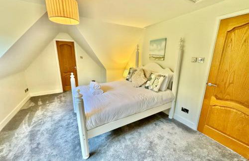 Serene Retreat - Hot Tub - Pool Table - Close to New Forest and Bournemouth Beach - Sleeps 12 - Foto 28