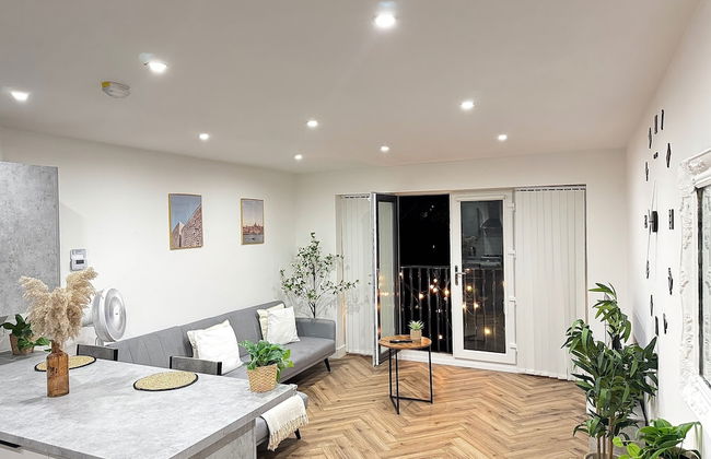 Birmingham City 2 Bedroom Apartment - Free Parking - Foto 23