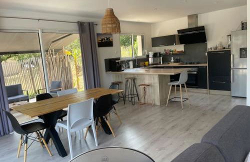 Villa Kevin piscine, pool house et pétanque 6 à 8 personnes - Photo 3