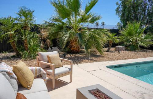 The Pink Cactus - Desert Retreat - Luxe Pool, Golf & Game Room - Foto 18