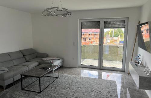 Haus Villa-Moderne Ferienwohnung in Wallersdorf-Haidlfing - Foto 10