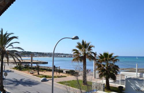 Waterfront apartment perfect for beach lovers. - Photo 10