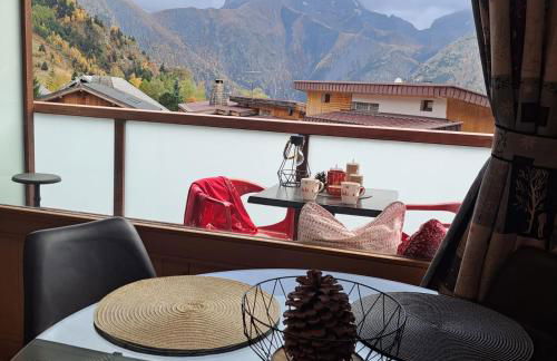 STUDIO 2 ALPES STYLE CHALET au PIED DE TELESIEGE DU DIABLE - Foto 7