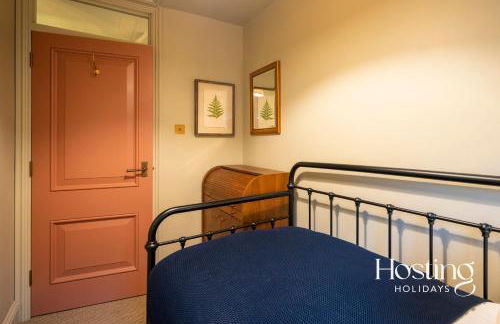 The Writers Retreat - Photo 42