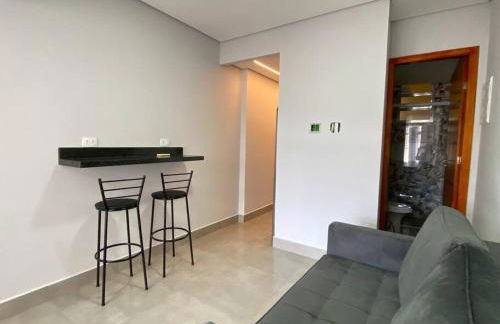 Lindo Studio em Frente à Praia do Embaré! - Foto 14