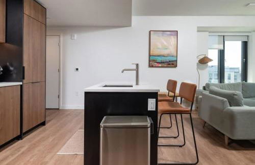 Luxury Apartment w King Bed Shared Pool & Rooftop - Foto 36