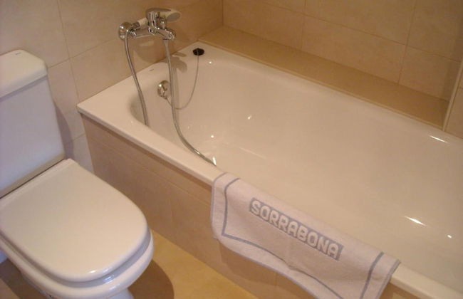 Sorrabona Apartments - Photo 21