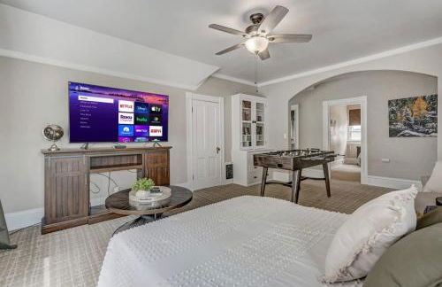 Crescent Penthouse - Downtown Hot Tub Golf Foos - Foto 27