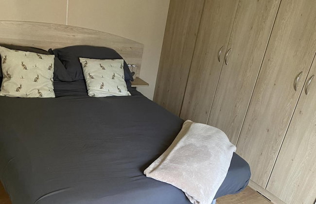 Caravan - Sleeps 6 - Parking, Pool, Facilities - Foto 2