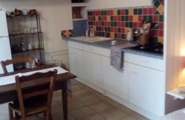 Sous les pins - Photo 4