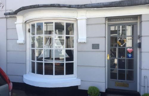 Tide House Seaside Holiday Cottage - Foto 4