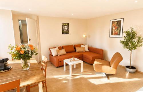 Great flat! 12 minute walk from train station and Palais - Foto 6