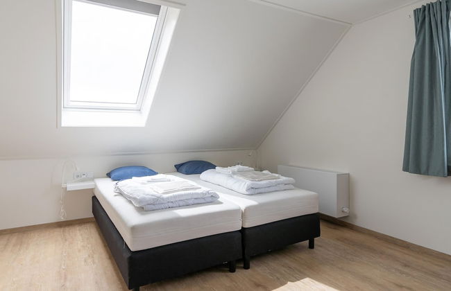 Beautiful Apartment on Ameland Near Nes - Photo 7