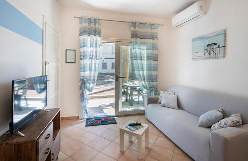 Nel verde a due passi dal mare - Foto 1