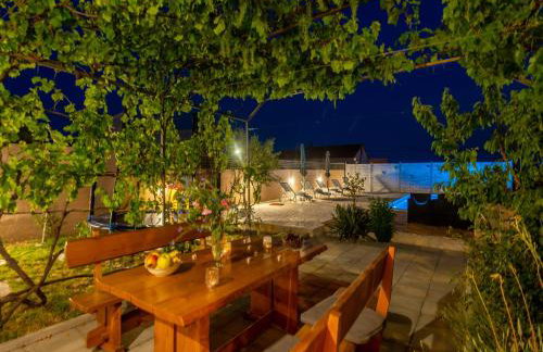 Beautiful Holiday Home in Lisicic - Foto 54