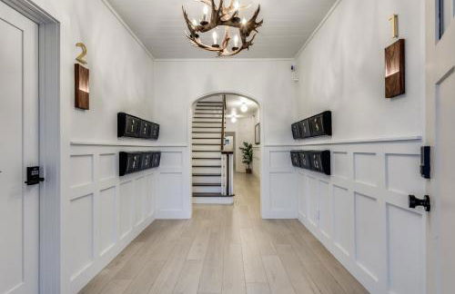 The Vanderbilt Mansion Apt 9 Near Downtown and TWU - Foto 5