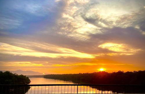 Ap.Frente para o mar Pé na areia c/ Var. Goumert Condominio Costa do Sol - Foto 27