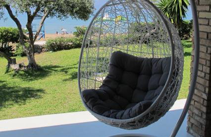 Seafront Calista Beach House With Garden - Foto 36