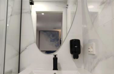 ELEGANCIA Y MODERNIDAD EN PLENO CENTRO - Foto 80