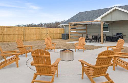 Lucky Cowboy Lodge Near WinStar - Cozy 3BR Home - Foto 31