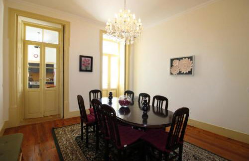 Casa 11 Cravos by LovelyStay - Foto 18