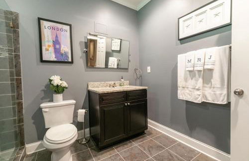 World Cup Stay Near Six Flags & Downtown - Foto 39