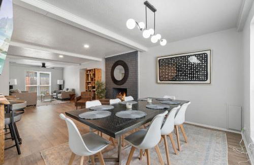 Spacious 8BR Modern Retreat Pool Table RV - Foto 10