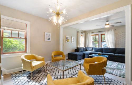 Spacious 3 bed 2 and a half bath 2pk spot - Foto 1