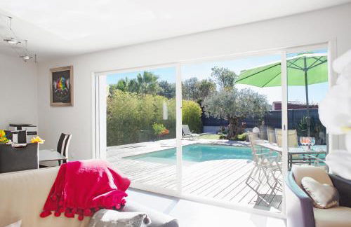 Belle Villa moderne avec piscine et jardin - Foto 47