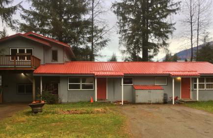 Nugget Place-Includes three separate two bedroom units near Mendenhall Glacier-DISCOUNTS ON TOURS! - Foto 11