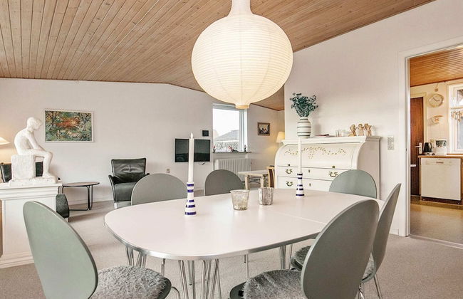 6 Person Holiday Home in Aeroskobing - Foto 10