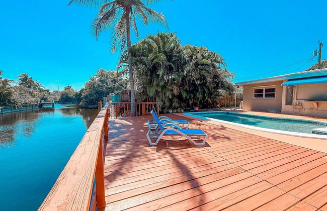 Waterfront Florida Vibes and Views - King Bed - Foto 21