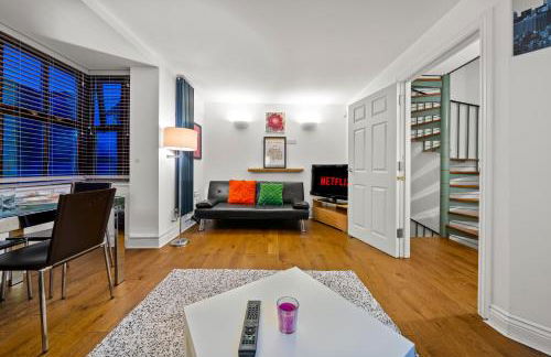 Harbour Suite Luxury Central 3BR House By AltoLuxo Short Lets Serviced Accommodation With Free Wifi & Parking - Foto 25