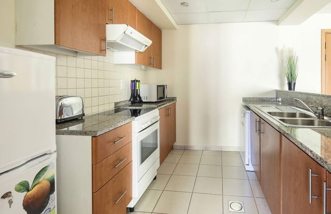 Spacious 1BR in Beautiful Greens! Sleeps 6 - Photo 7