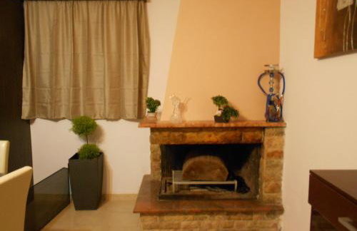 Village House - Photo 6