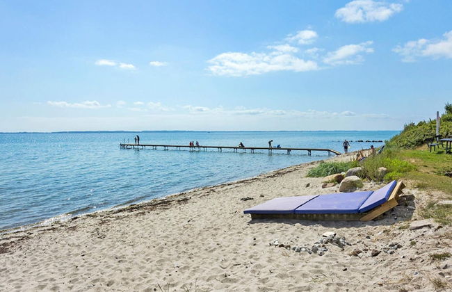 6 Person Holiday Park Home in Hesselager - Foto 29