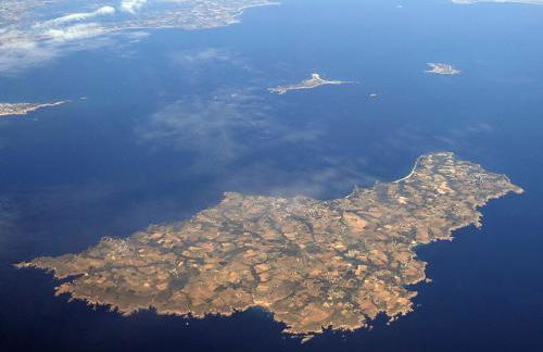 Appartement rénové vue mer au cœur de Le Palais - FR-1-418-80 - Photo 13