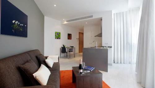 Fisa Rentals Les Corts Apartments - Photo 3