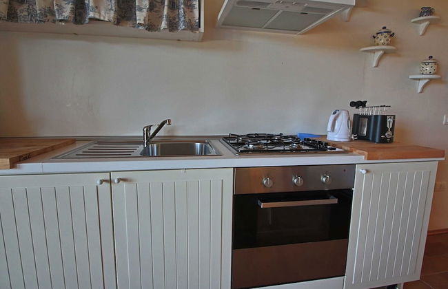 Cottage in Montelabbate With Pool, Garden, Bbq, Parking - Foto 13