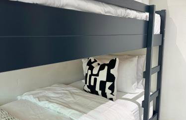 2BR House By Ankers Short Lets & Serviced Accommodation Manchester With Competitive Rates & Free Parking - Foto 25