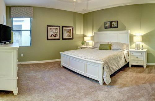 Cozy Pool 4 Bed Home With Spa 4 Bedroom Home by RedAwning - Foto 10