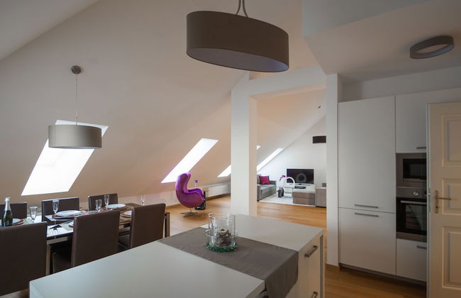 VIP Apartment - Photo 11