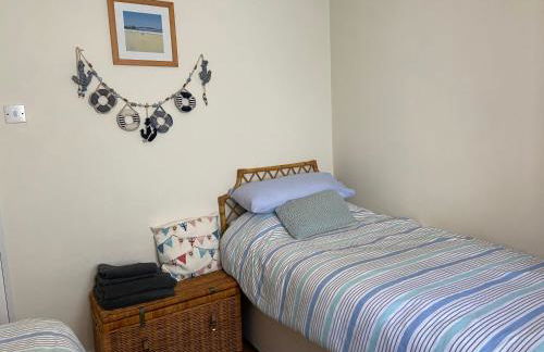 Sleepy Donkey Cottage - Foto 16